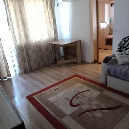 Apartament 3 Camere คอนสตันซา ภายนอก รูปภาพ